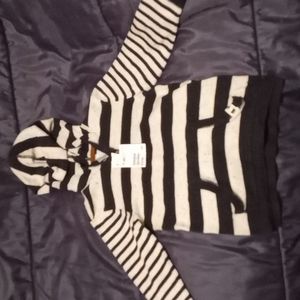 H an m size 12-18 months